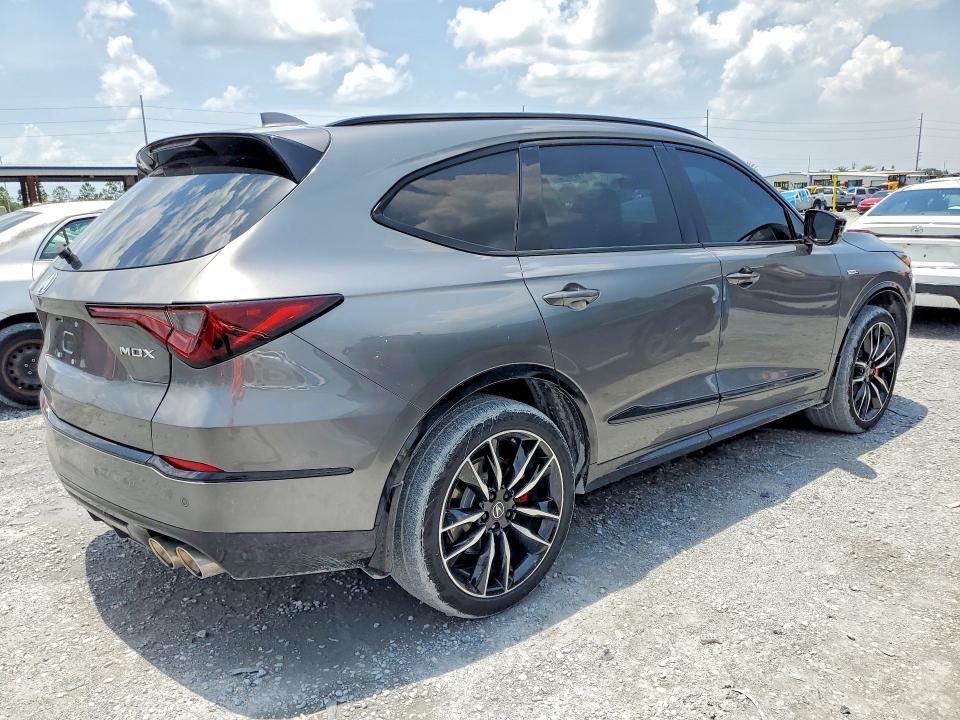 2024 Acura Mdx VIN 5J8YD8H80RL003669 COPART salvage auction — NORMAL WEAR, Fl - Cert Of Title W/Slvg History, sold $22,200 on 2026-07-09 (photo 3)