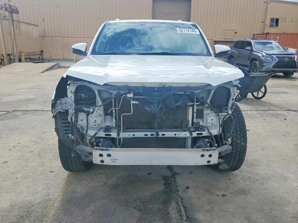 2017 Toyota VIN JTEZU5JR8H5164855 COPART salvage auction — FRONT END, Sc - Cert Of Title-Salvage, sold $8,800 on 2026-07-17 (photo 5)
