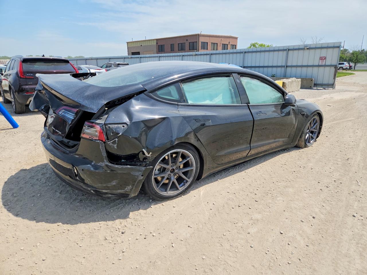 2022 Tesla Model 3 VIN 5YJ3E1EB2NF203544 COPART salvage auction — Side, KS - CERT OF TITLE-SALVAGE, sold $6,000 on 2026-07-09 (photo 3)
