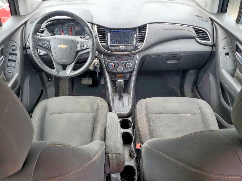 2019 Chevrolet Trax VIN 3GNCJKSB8KL193760 COPART salvage auction — MINOR DENT/SCRATCHES, Ct - Certificate Of Title, sold $3,150 on 2026-07-09 (photo 8)