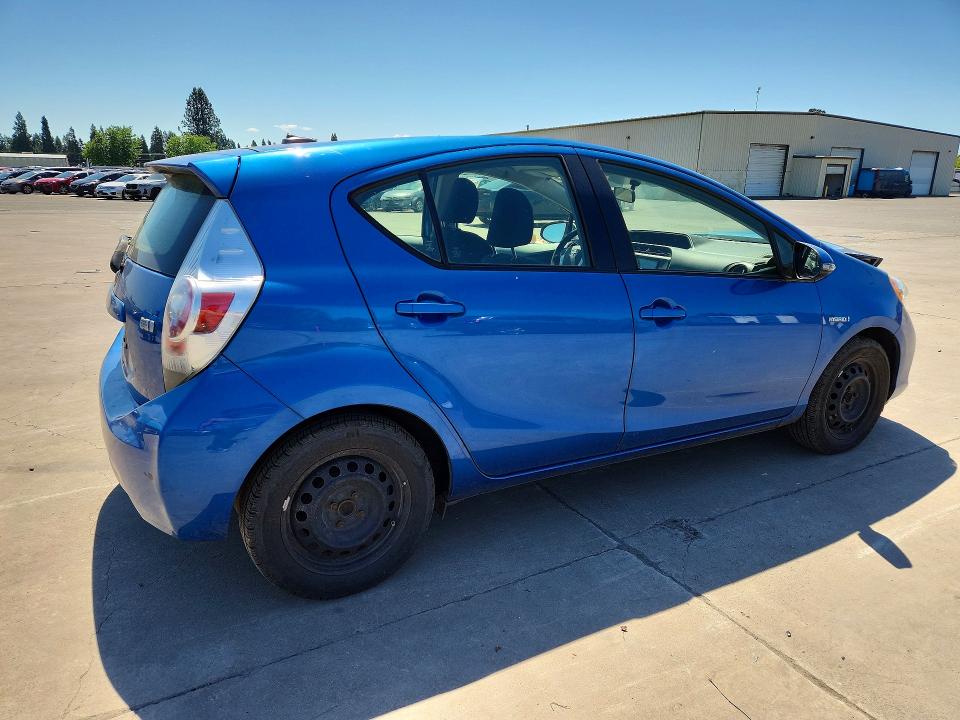 2014 Toyota Prius VIN JTDKDTB35E1066390 COPART salvage auction — FRONT END, Or - Salvage Title Certificate, sold $425 on 2026-07-20 (photo 3)