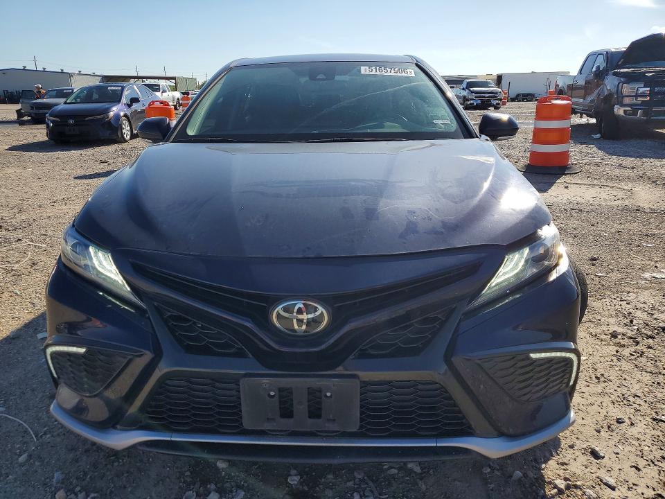 2022 Toyota Camry VIN 4T1K61AK9NU710944 COPART salvage auction — UNDERCARRIAGE, Tx - Salvage Vehicle Title, sold $7,900 on 2026-07-02 (photo 5)