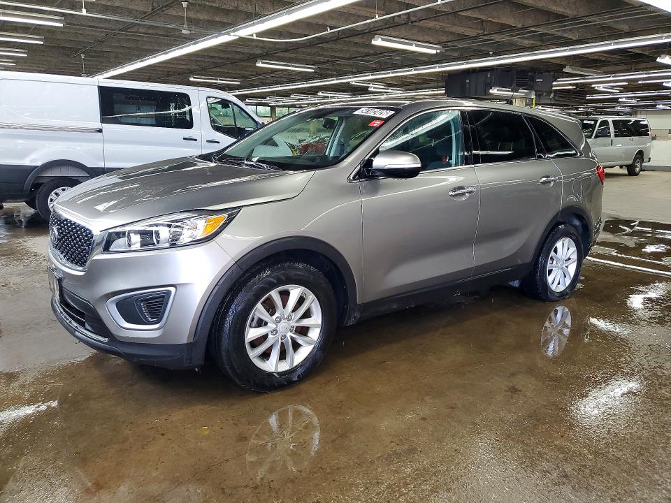 2017 Kia Sorento VIN 5XYPG4A31HG196255 COPART salvage auction — MINOR DENT/SCRATCHES, Il - Certificate Of Title, sold $1,850 on 2026-07-14 (photo 1)