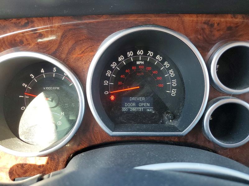 2008 Toyota Sequoia VIN 5TDBY68AX8S012280 COPART salvage auction — HAIL, Ia - Cert Of Title-Salvage Title, sold $800 on 2026-07-29 (photo 9)