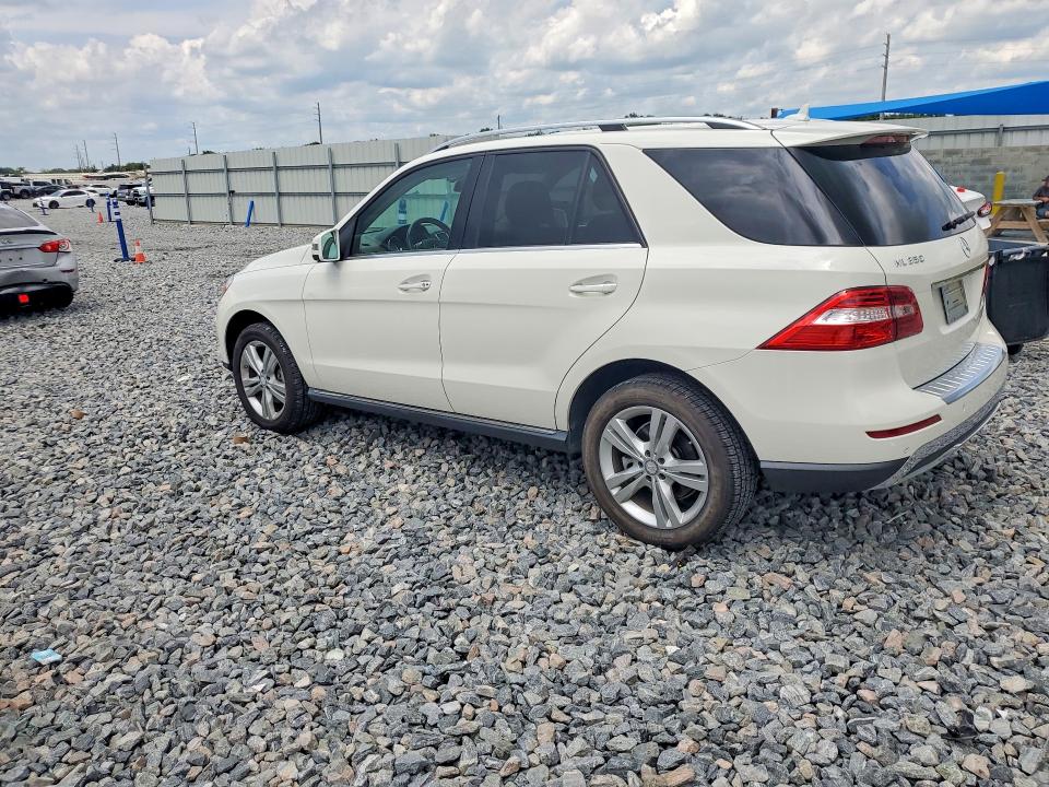 2013 Mercedes-benz M-klasse VIN 4JGDA5JB4DA145212 COPART salvage auction — FRONT END, FL - CERT OF TITLE SLVG REBUILDABLE, sold $5,400 on 2026-07-02 (photo 2)