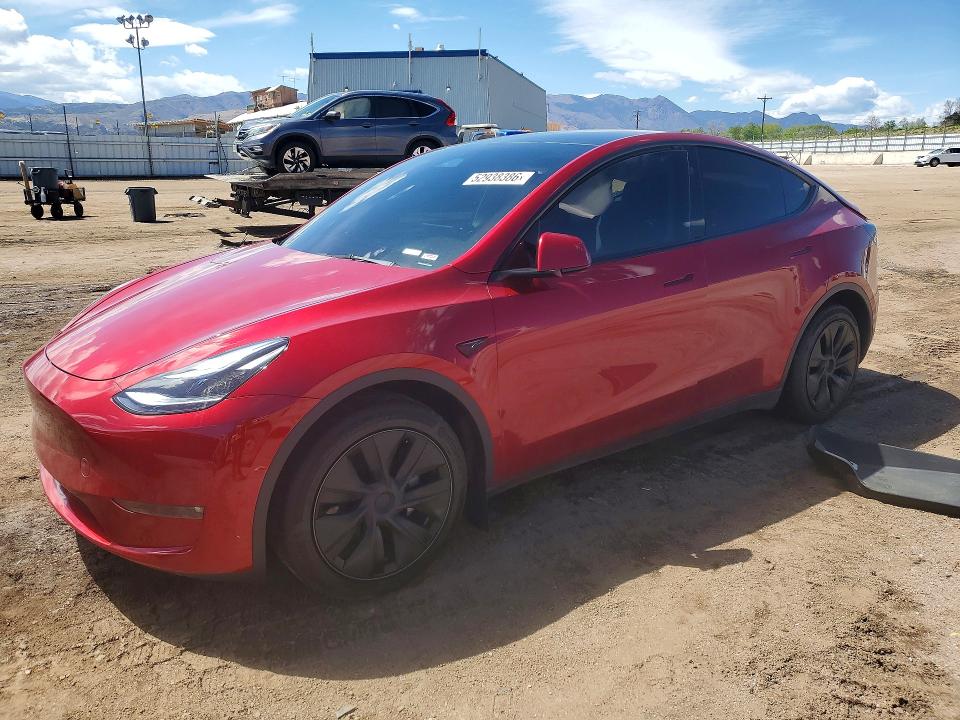 2025 Tesla VIN 7SAYGDEE1SF307405 COPART salvage auction — SIDE, Co - Salvage Title, sold $275 on 2026-07-27 (photo 1)