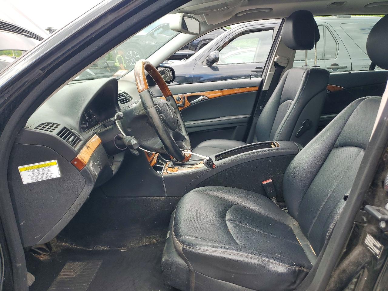 2009 Mercedes-Benz E-Class VIN WDBUH87X89B380216 COPART salvage auction — Front End, MA - CERT OF TITLE-RECONSTRCTD COLL, sold $425 on 2026-07-01 (photo 7)