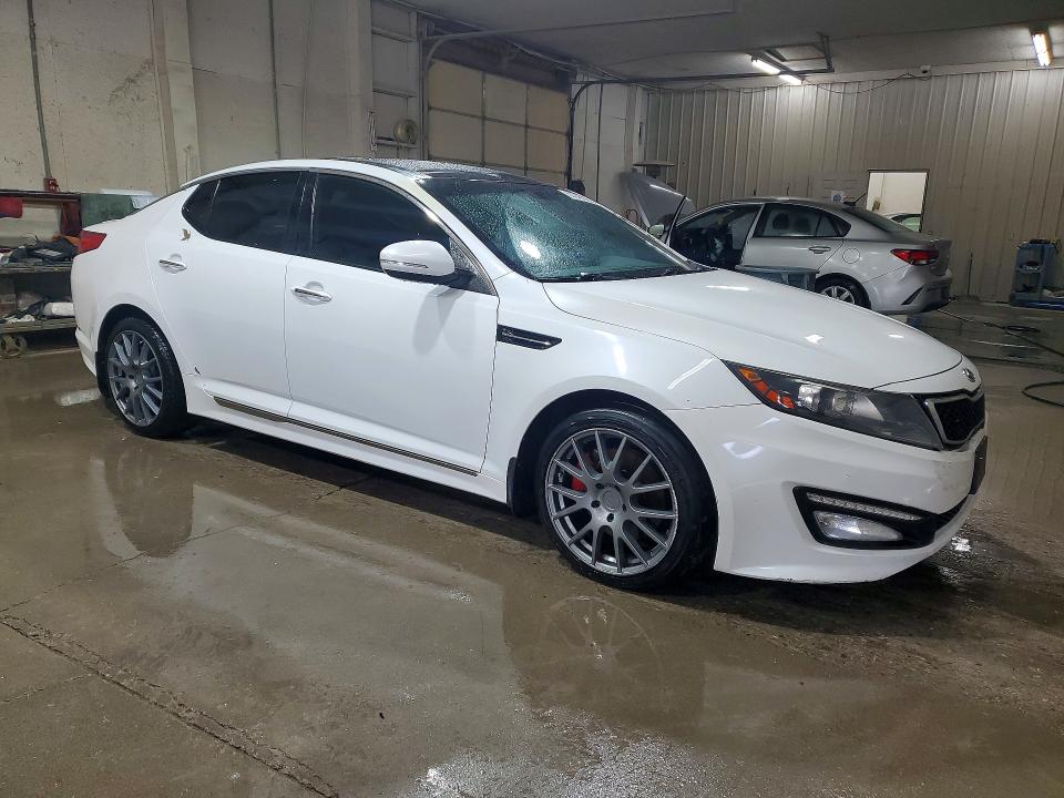 2013 Kia Optima VIN 5XXGR4A62DG228987 COPART salvage auction — VANDALISM, Ga - Cert Of Title-Salvage, sold $425 on 2026-07-02 (photo 4)