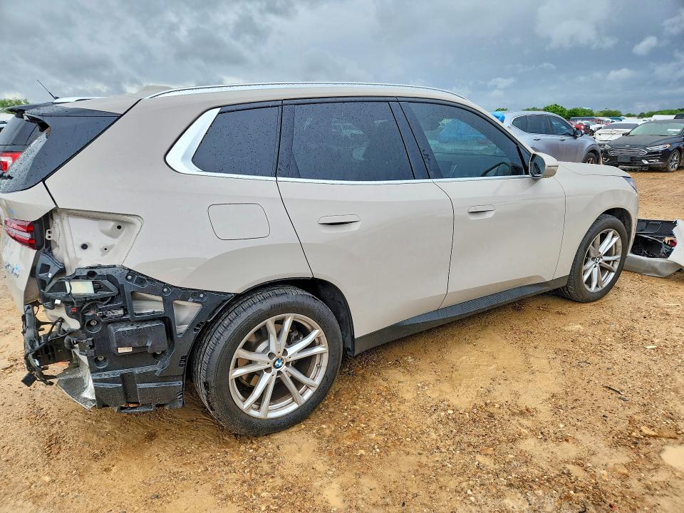 2025 BMW X3 VIN 5UX53GP07S9Z04405 COPART salvage auction — REAR END, Tx - Salvage Vehicle Title, sold $18,700 on 2026-07-16 (photo 3)