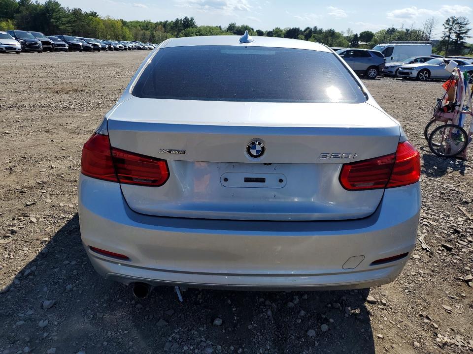 2018 BMW 3er VIN WBA8E5G57JNU47185 COPART salvage auction — FRONT END, Id - Salvage Certificate Of Title, sold $3,450 on 2026-08-17 (photo 6)