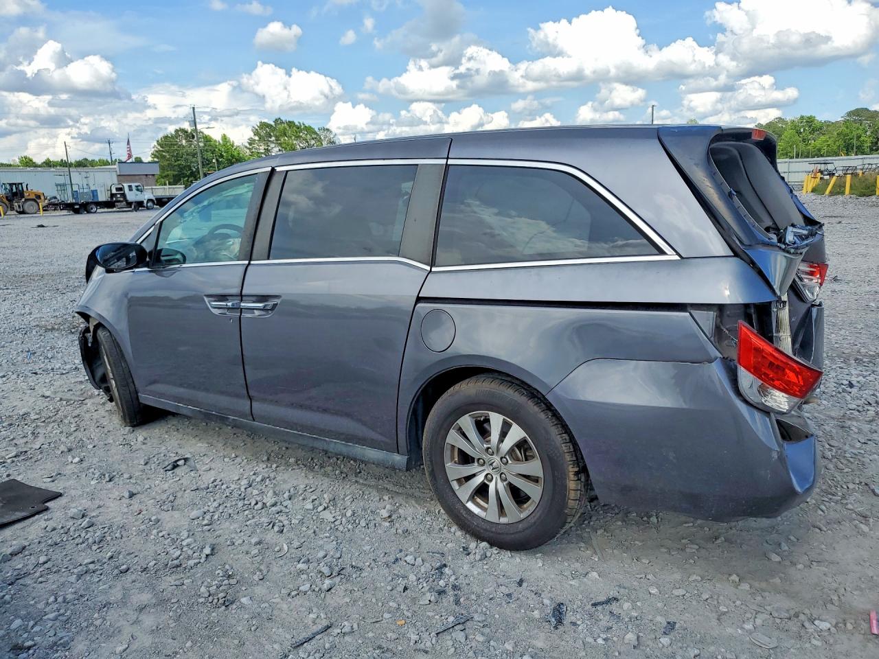 2015 Honda Odyssey VIN 5FNRL5H49FB049906 COPART salvage auction — Front End, AL - CERT OF TITLE-SALVAGE TITLE, sold $750 on 2026-06-25 (photo 2)