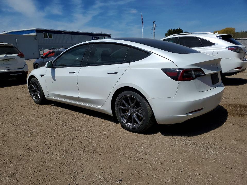 2021 Tesla Model 3 VIN 5YJ3E1EA8MF848625 COPART salvage auction — SIDE, ON - PERMIT NO BRAND - UNFIT, sold $12,600 on 2026-07-16 (photo 2)