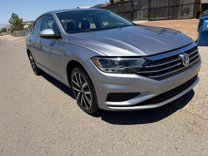 2019 Volkswagen Jetta VIN 3VWC57BU5KM241718 COPART salvage auction — MINOR DENT/SCRATCHES, Tx - Salvage Title-Flood Damage (P), sold $7,400 on 2026-07-06 (photo 1)