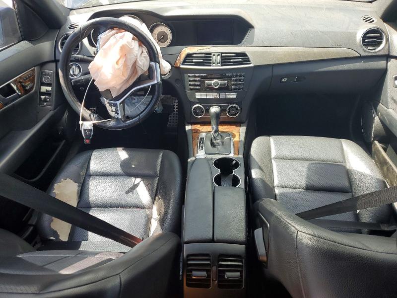 2012 Mercedes-benz C-klasse VIN WDDGF8BB7CR205976 COPART salvage auction — FRONT END, Nc - Salvage Certificate Of Title, sold $425 on 2026-07-16 (photo 8)