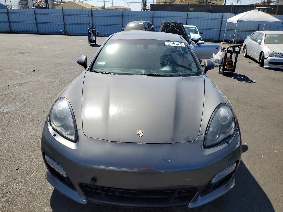 2013 Porsche Panamera VIN WP0AF2A75DL076568 COPART salvage auction — MINOR DENT/SCRATCHES, Ca - Dis/Dlr/Exp Only Clean Title, sold $9,200 on 2026-07-27 (photo 5)
