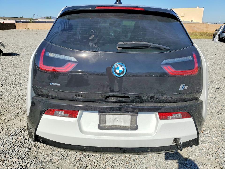 2014 BMW VIN WBY1Z4C5XEV277773 COPART salvage auction — UNDERCARRIAGE, Ca - Salvage Certificate, sold $2,300 on 2026-07-15 (photo 6)
