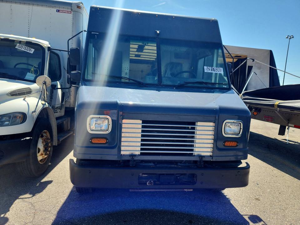 2020 Ford F59 VIN 1F65F5KN8L0A06064 COPART salvage auction — MINOR DENT/SCRATCHES, Mi - Certificate Of Title, sold $16,500 on 2026-07-07 (photo 5)