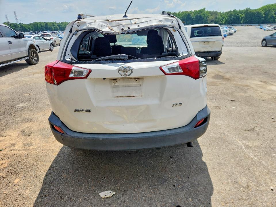 2015 Toyota Rav 4 VIN 2T3WFREVXFW233650 COPART salvage auction — MINOR DENT/SCRATCHES, Tn - Certificate Of Title (P), sold $4,500 on 2026-07-09 (photo 6)