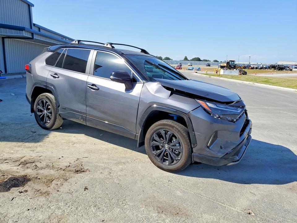 2025 Toyota VIN 4T3E6RFV3SU197076 COPART salvage auction — FRONT END, Ca - Salvage Certificate, sold $17,700 on 2026-07-02 (photo 4)