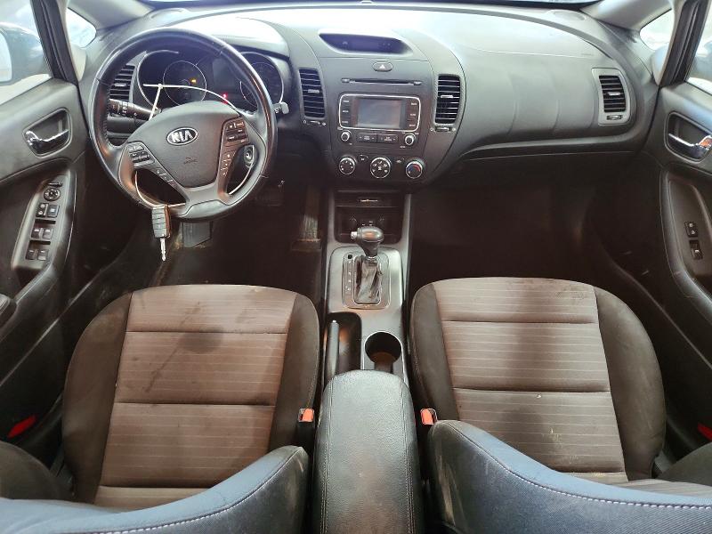 2016 Kia Forte VIN KNAFX5A8XG5490593 COPART salvage auction — REAR END, Il - Salvage Certificate, sold $225 on 2026-07-27 (photo 8)