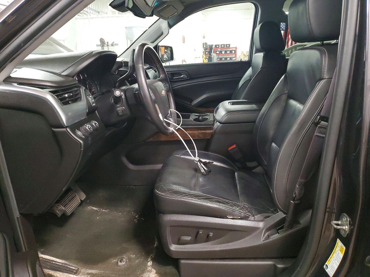 2016 Chevrolet Suburban VIN 1GNSKHKC0GR469613 COPART salvage auction — Front End, MN - CERT OF TITLE-SALVAGE, sold $6,200 on 2026-07-07 (photo 7)
