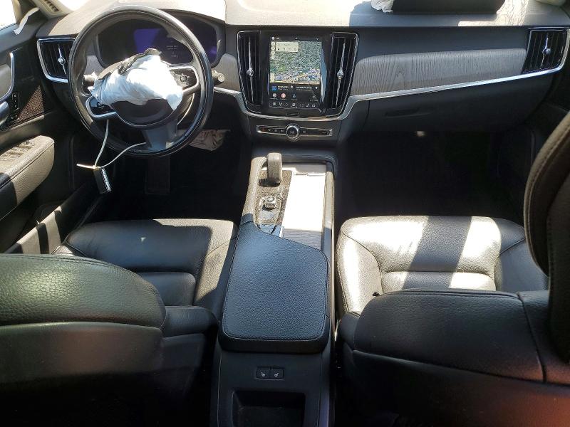 2022 Volvo VIN YV4062NL8N1144875 COPART salvage auction — FRONT END, MA - CERT OF TITLE-SALVAGE, sold $6,300 on 2026-07-02 (photo 8)