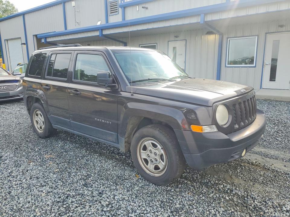 2014 Jeep Liberty (patriot) VIN 1C4NJPBB6ED754613 COPART salvage auction — MECHANICAL, Mt - Dealer Only Clean Title, sold $575 on 2026-07-09 (photo 4)