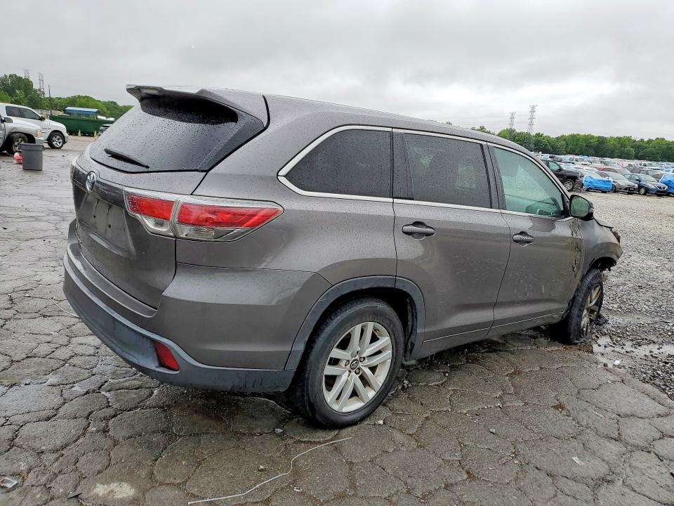 2016 Toyota Highlander VIN 5TDZKRFH9GS153261 COPART salvage auction — Burn Engine, TN - SALVAGE CERTIFICATE, sold $3,150 on 2026-07-09 (photo 3)