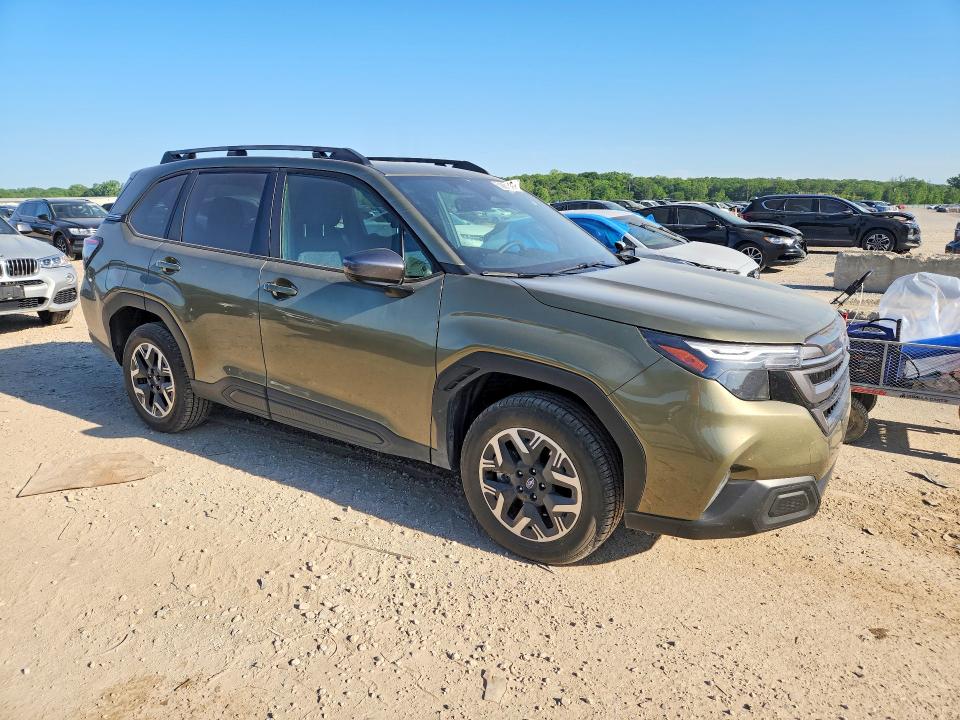 2026 Subaru Forester VIN 4S4SLDB66T3088060 COPART salvage auction — HAIL, Ks - Cert Of Title-Salvage, sold $19,600 on 2026-07-28 (photo 4)