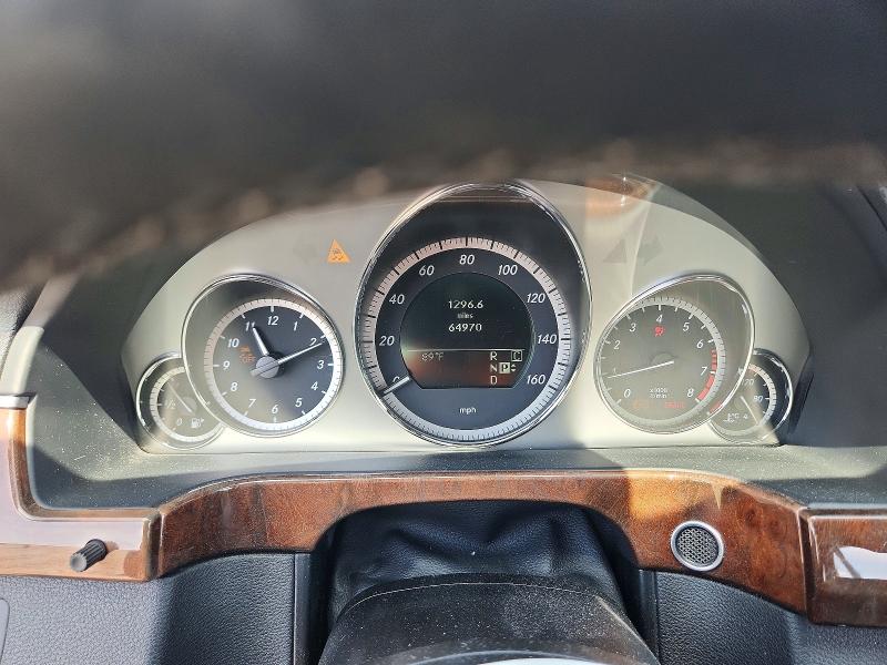 2010 Mercedes-benz E-klasse VIN WDDHF5GB7AA078797 COPART salvage auction — SIDE, NC - SALVAGE CERTIFICATE OF TITLE, sold $2,000 on 2026-07-27 (photo 9)