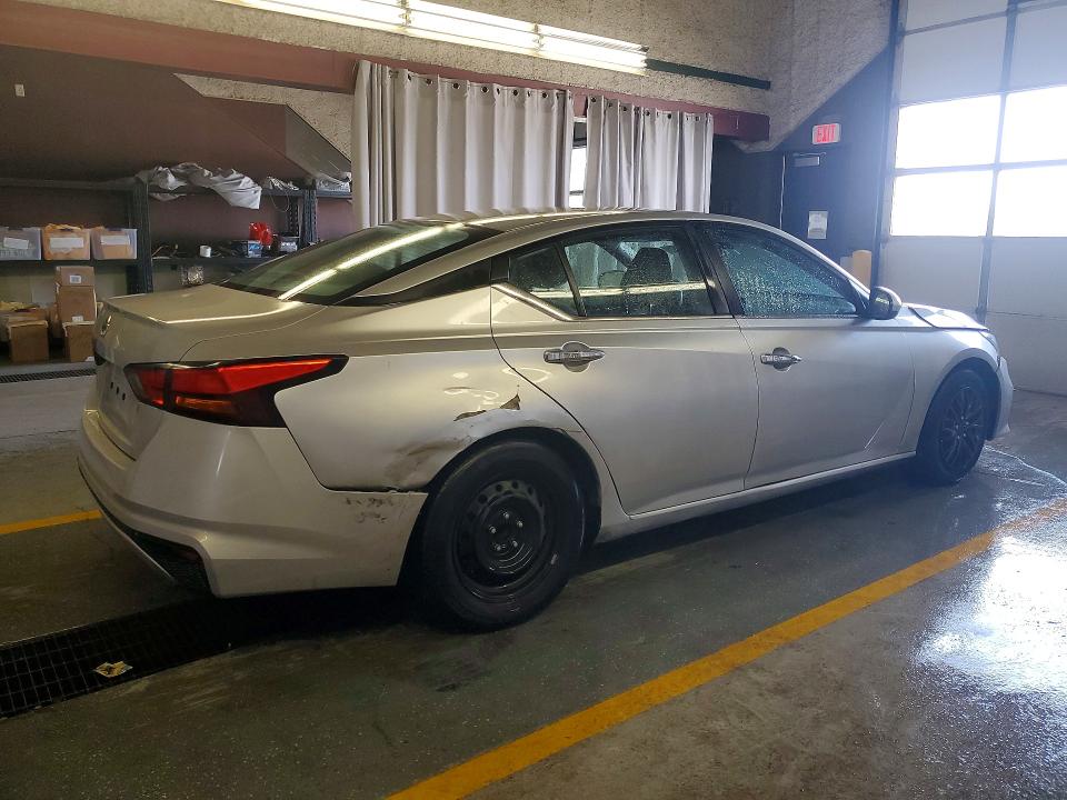 2022 Nissan Altima VIN 1N4BL4BV8NN318920 COPART salvage auction — FRONT END, In - Certificate Of Title, sold $3,500 on 2026-07-07 (photo 3)