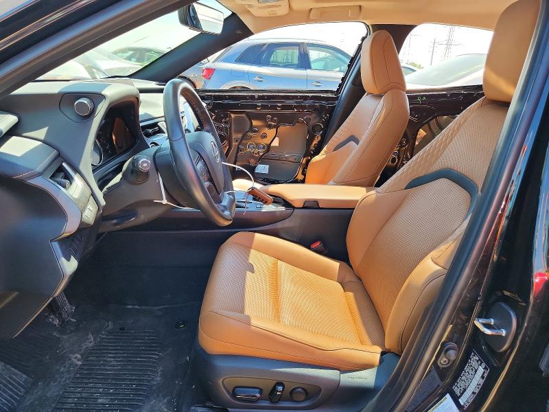 2020 Lexus Ux VIN JTHP9JBH0L2032919 COPART salvage auction — SIDE, Il - Salvage Certificate, sold $11,000 on 2026-07-07 (photo 7)