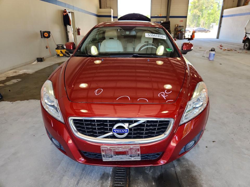 2011 Volvo C70 VIN YV1672MC6BJ108085 COPART salvage auction — SIDE, Va - Cert Of Title - Salvage, sold $1,300 on 2026-07-24 (photo 5)