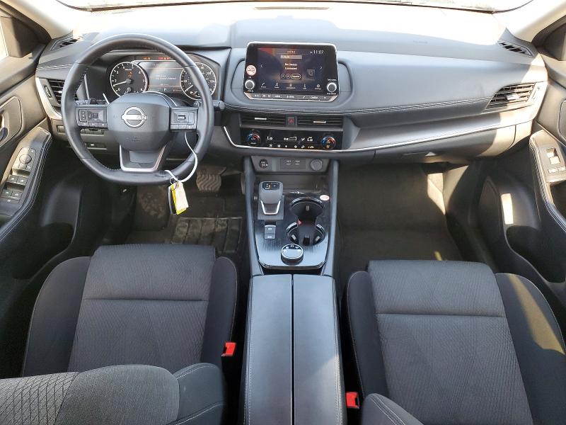 2025 Nissan Rogue VIN JN8BT3BB1SW155807 COPART salvage auction — REAR END, Fl - Cert Of Title Slvg Rebuildable, sold $9,600 on 2026-07-13 (photo 8)