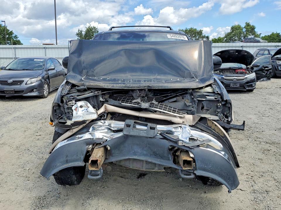 1998 Ford Expedition VIN 1FMPU18LXWLB05204 COPART salvage auction — FRONT END, NV - SALVAGE TITLE, sold $40 on 2026-07-09 (photo 5)