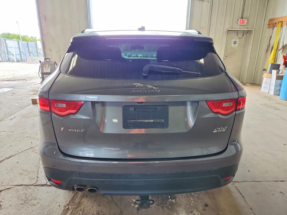 2018 Jaguar F-pace VIN SADCK2FN0JA293288 COPART salvage auction — MINOR DENT/SCRATCHES, Wi - Certificate Of Title, sold $4,600 on 2026-07-06 (photo 6)