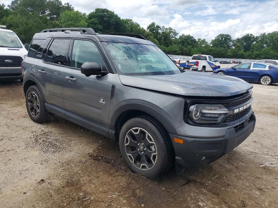 2025 Ford Bronco sport VIN 3FMCR9CN3SRE33566 COPART salvage auction — FRONT END, Fl - Certificate Of Destruction, sold $9,100 on 2026-07-22 (photo 4)