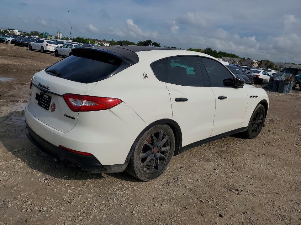 2017 Maserati Levante VIN ZN661XUA3HX257870 COPART salvage auction — SIDE, PA - CERTIFICATE OF SALVAGE, sold $3,050 on 2026-07-21 (photo 3)