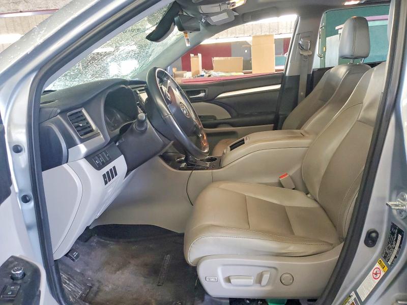 2017 Toyota Highlander VIN 5TDJZRFH3HS389835 COPART salvage auction — FRONT END, In - Cert Of Title-Salvage Title, sold $350 on 2026-07-27 (photo 7)