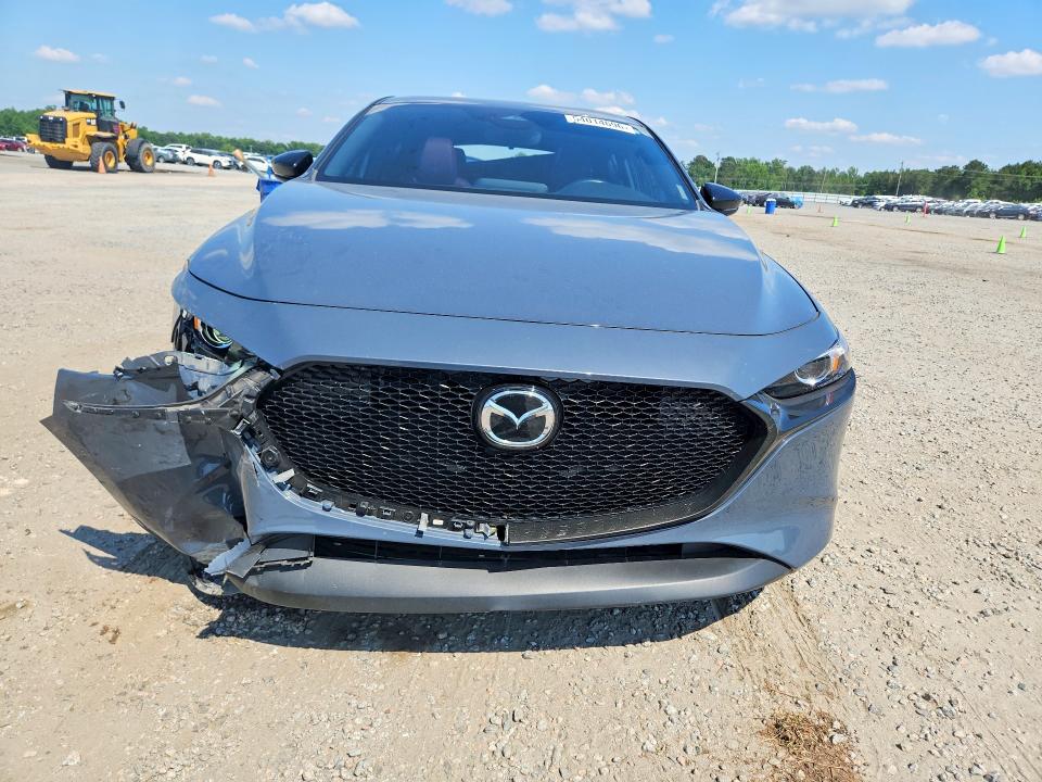 2025 Mazda 3 VIN JM1BPBLM9S1751786 COPART salvage auction — REAR END, Nc - Salvage Certificate Of Title, sold $3,150 on 2026-07-27 (photo 5)