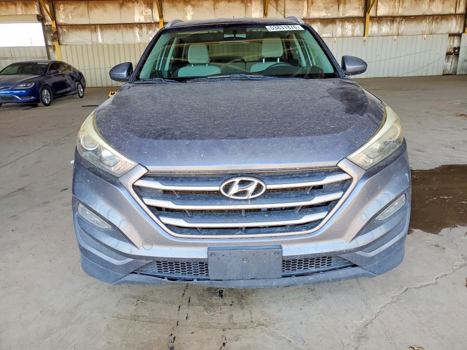 2016 Hyundai Tucson VIN KM8J33A48GU119444 COPART salvage auction — MINOR DENT/SCRATCHES, Az - Certificate Of Title, sold $2,525 on 2026-07-02 (photo 5)