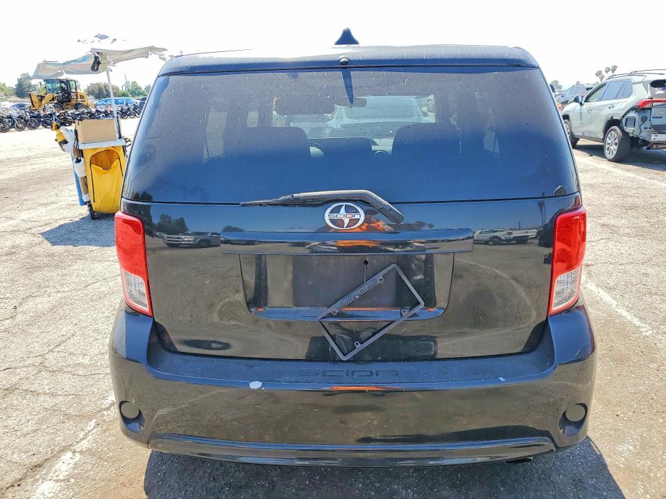 2013 Scion Xb VIN JTLZE4FE3DJ037535 COPART salvage auction — NORMAL WEAR, CA - DIS/DLR/EXP ONLY CLEAN TITLE, sold $425 on 2026-07-10 (photo 6)