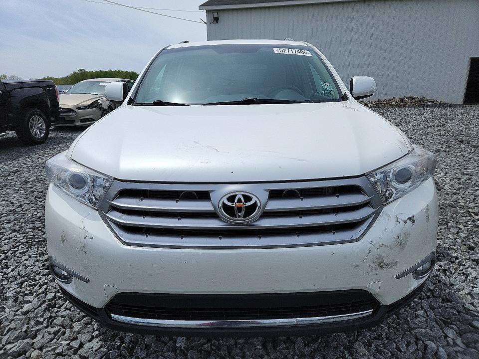 2013 Toyota Highlander VIN 5TDBK3EHXDS278345 COPART salvage auction — REAR END, MI - CERTIFICATE OF TITLE, sold $3,050 on 2026-07-06 (photo 5)