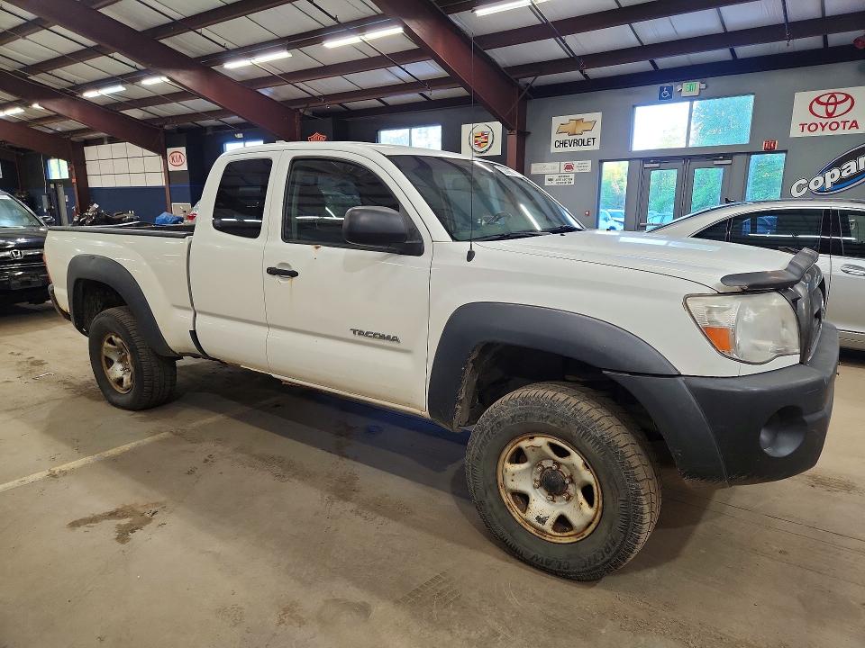 2006 Toyota Tacoma VIN 5TEUX42N46Z207724 COPART salvage auction — MINOR DENT/SCRATCHES, VT - CERTIFICATE OF TITLE, sold $4,400 on 2026-07-31 (photo 4)