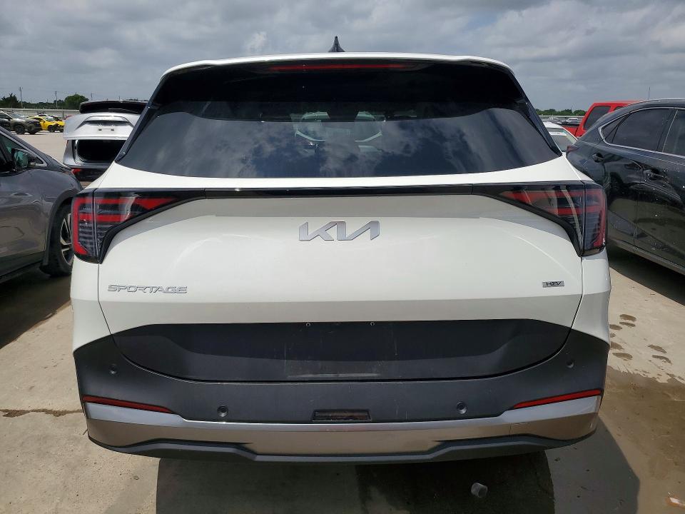 2026 Kia Sportage VIN KNDPU3DG6T7291160 COPART salvage auction — FRONT END, Tx - Nonrepairable Title, sold $8,000 on 2026-07-06 (photo 6)
