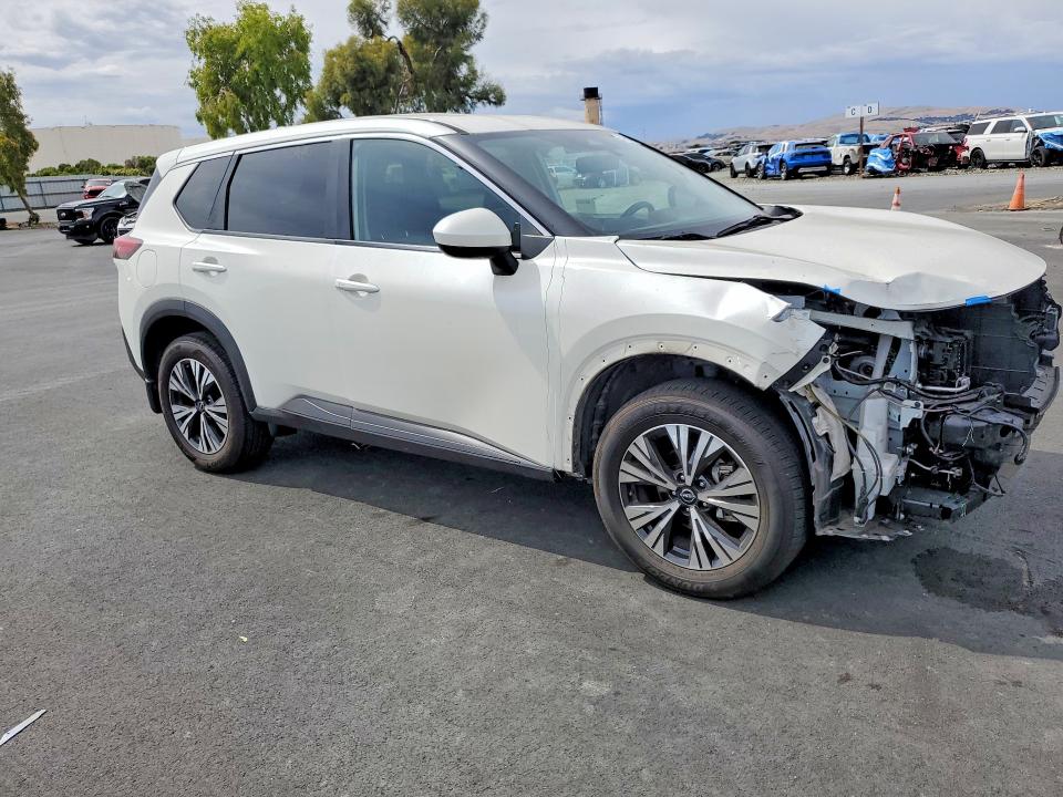 2023 Nissan Rogue VIN JN8BT3BA4PW004216 COPART salvage auction — FRONT END, Ca - Salvage Certificate, sold $6,500 on 2026-07-06 (photo 4)