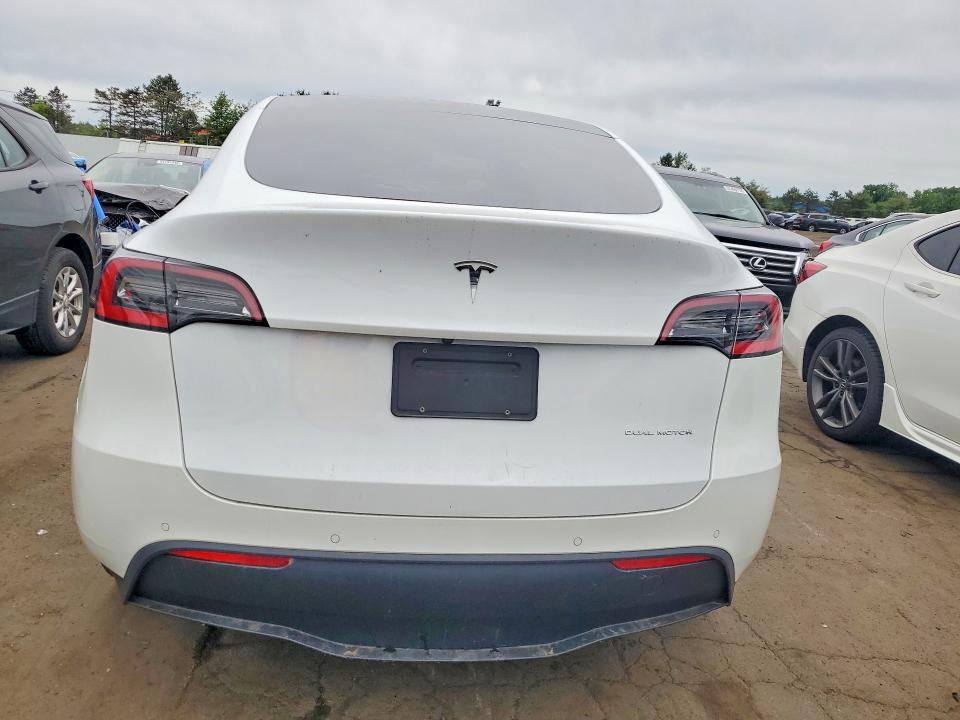 2021 Tesla Model y VIN 5YJYGDEE4MF121051 COPART salvage auction — SIDE, Ct - Cert Of Title-Salvage, sold $5,400 on 2026-07-21 (photo 6)