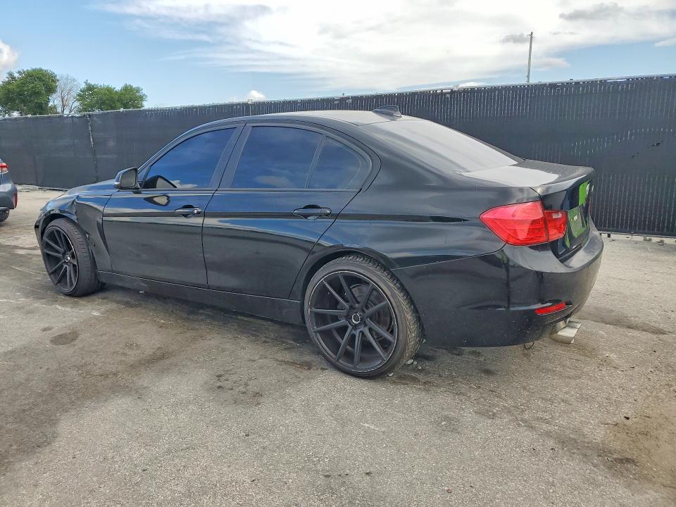 2013 BMW 3er VIN WBA3A5G54DNP19959 COPART salvage auction — FRONT END, Mt - Certificate Of Title, sold $1,450 on 2026-07-14 (photo 2)