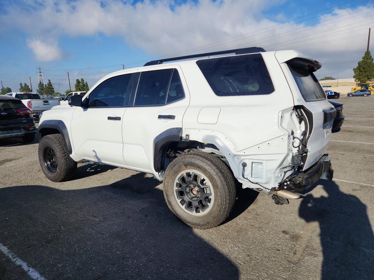 2025 Toyota 4Runner VIN JTEVA5BR8S5009168 COPART salvage auction — Rear End, CA - SALVAGE CERTIFICATE, sold $38,500 on 2026-07-07 (photo 2)