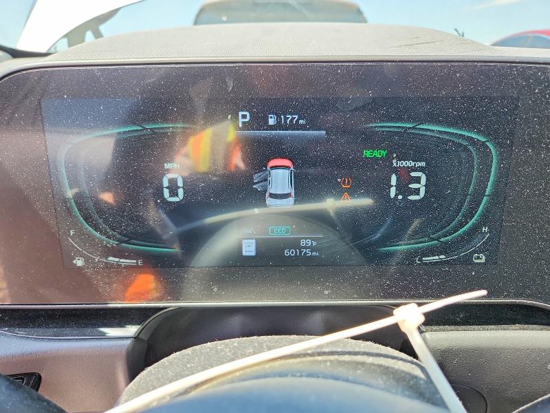 2023 Kia Niro VIN KNDCT3LE3P5040440 COPART salvage auction — FRONT END, WI - CERT OF TITLE-SALVAGE VEHICLE, sold $6,900 on 2026-07-06 (photo 9)